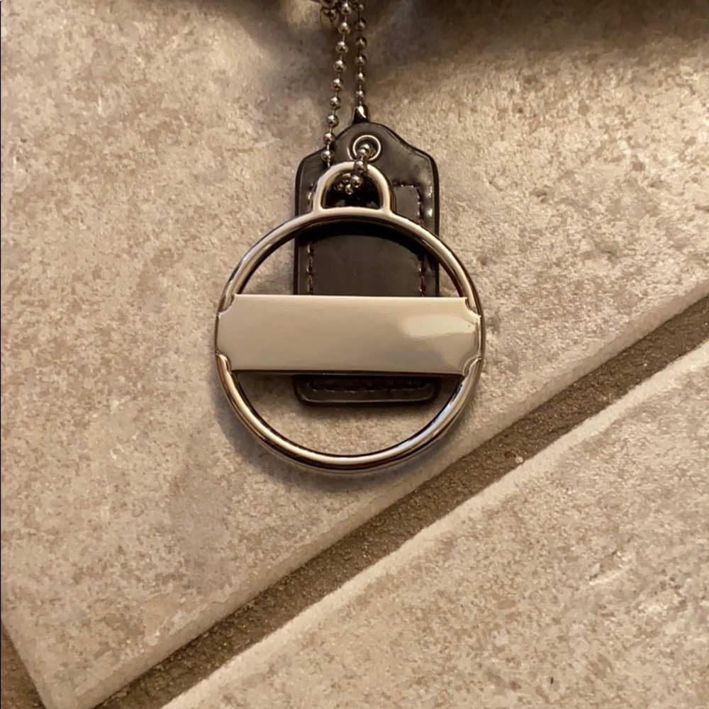 Coach brand purse - Picture 15 of 15